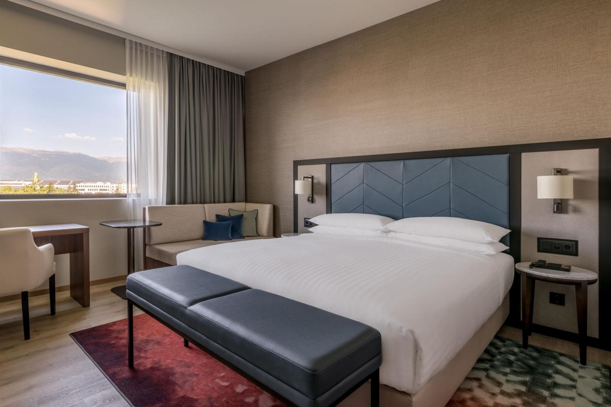 Geneva Marriott Hotel メイラン エクステリア 写真