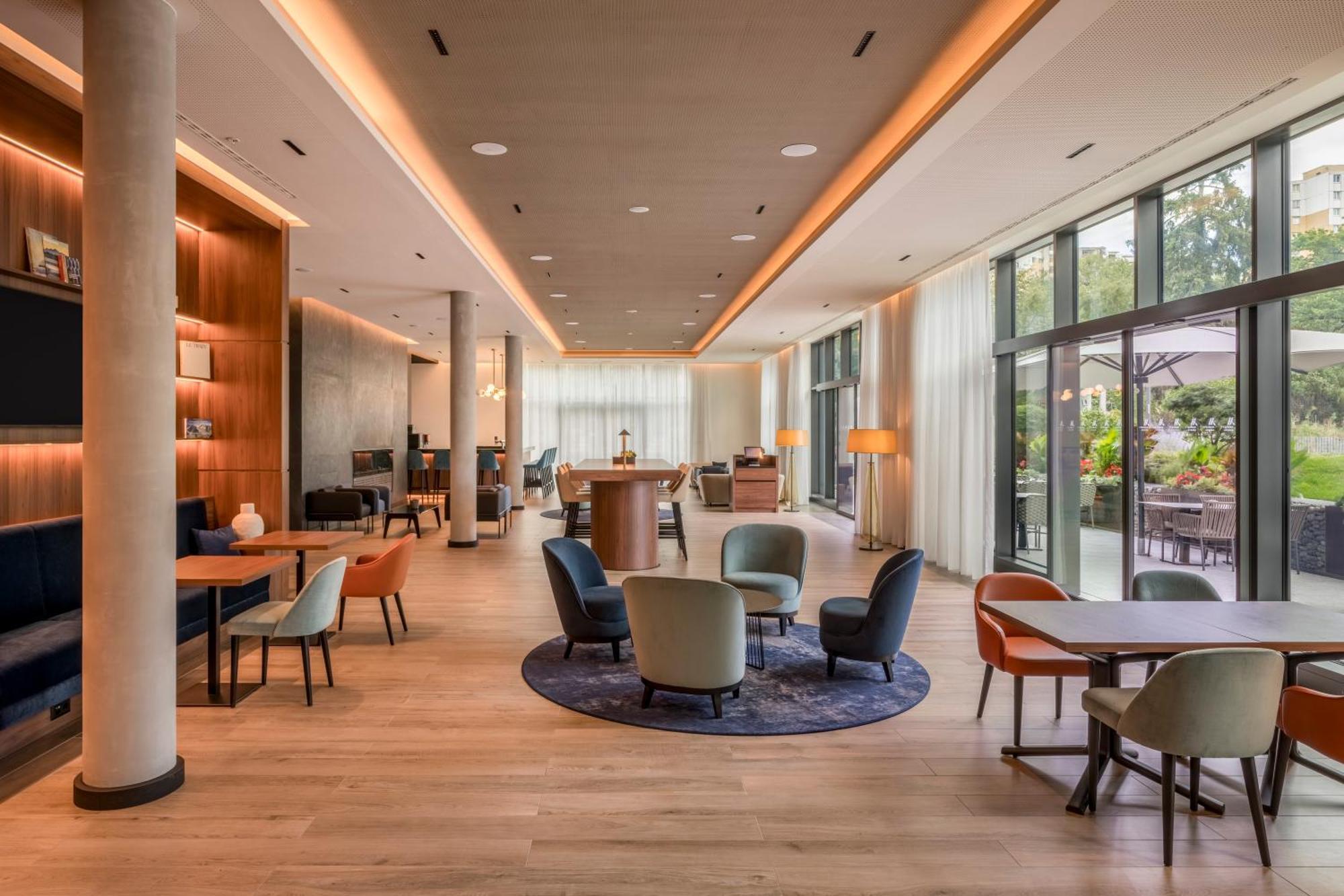 Geneva Marriott Hotel メイラン エクステリア 写真